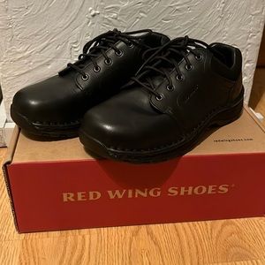 NWT red wing work shoes